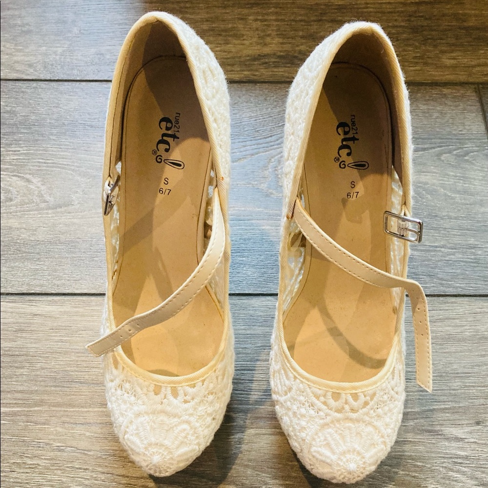 Lace Cream Heels